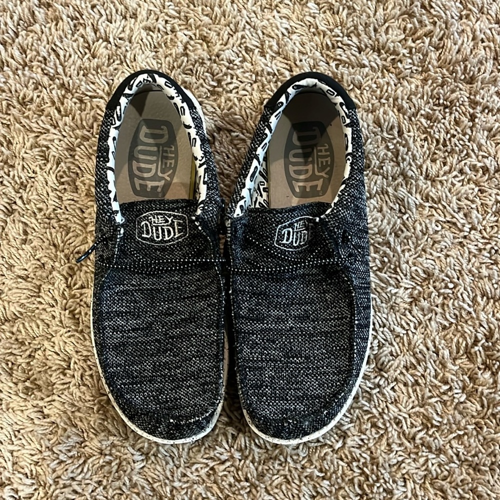 Boys Hey Dude - worn twice, like new!